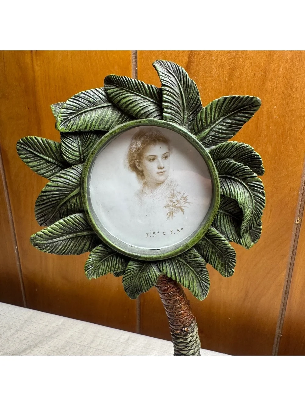 Vintage Palm Tree Picture Frame 13” Tall Tropical Coastal 3.5” Round Photo